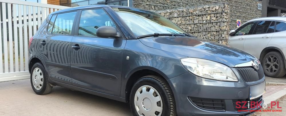 2010' Skoda Fabia photo #3