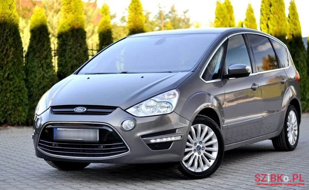 2012' Ford S-Max photo #5