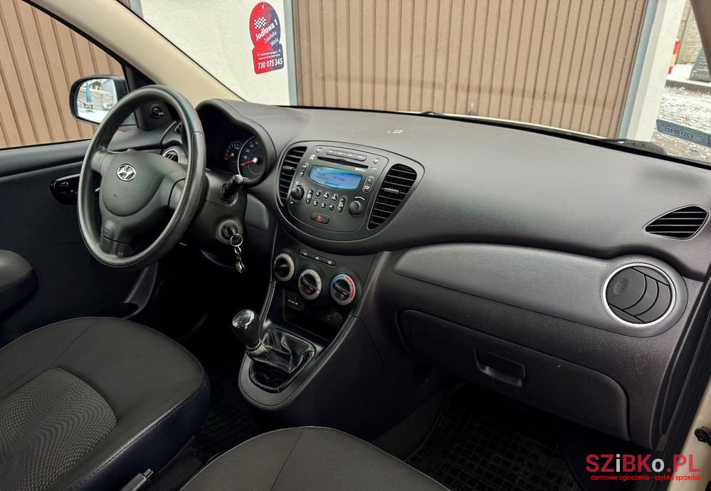 2012' Hyundai i10 1.1 Style photo #4