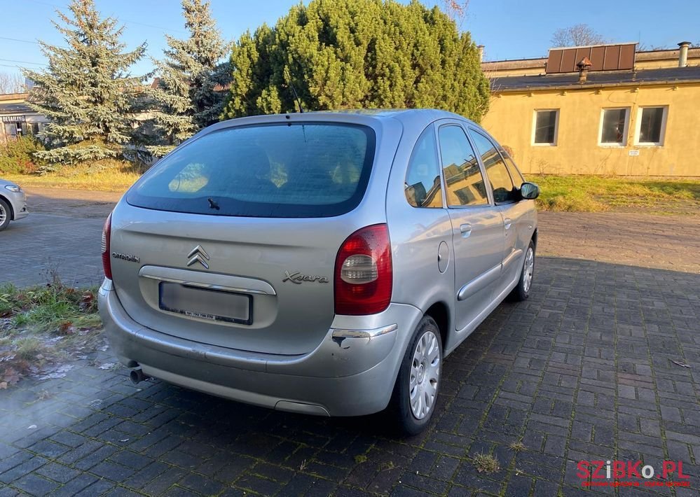2006' Citroen Xsara Picasso 1.6 Hdi Style photo #4