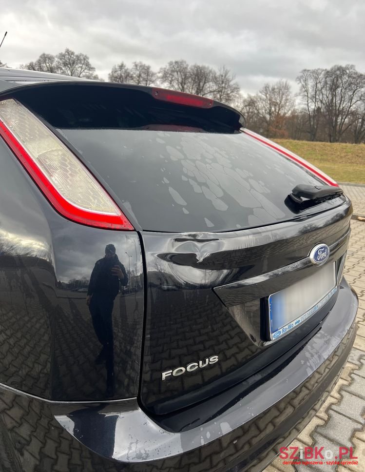 2010' Ford Focus 2.0 Tdci Ghia photo #5