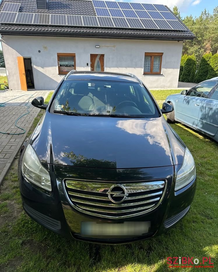 2009' Opel Insignia 1.8 Sport photo #3