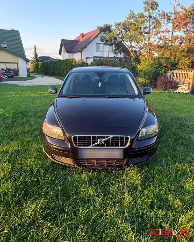 2004' Volvo S40 2.4 photo #4