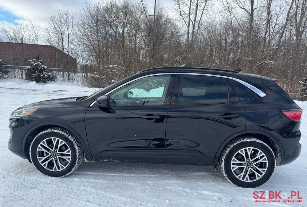 2022' Ford Escape photo #2