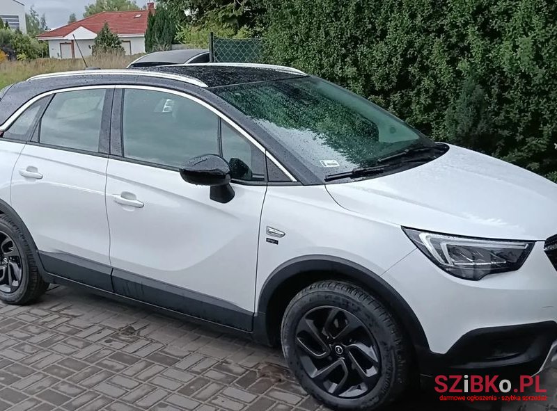 2020' Opel Crossland X 1.2 Enjoy photo #1