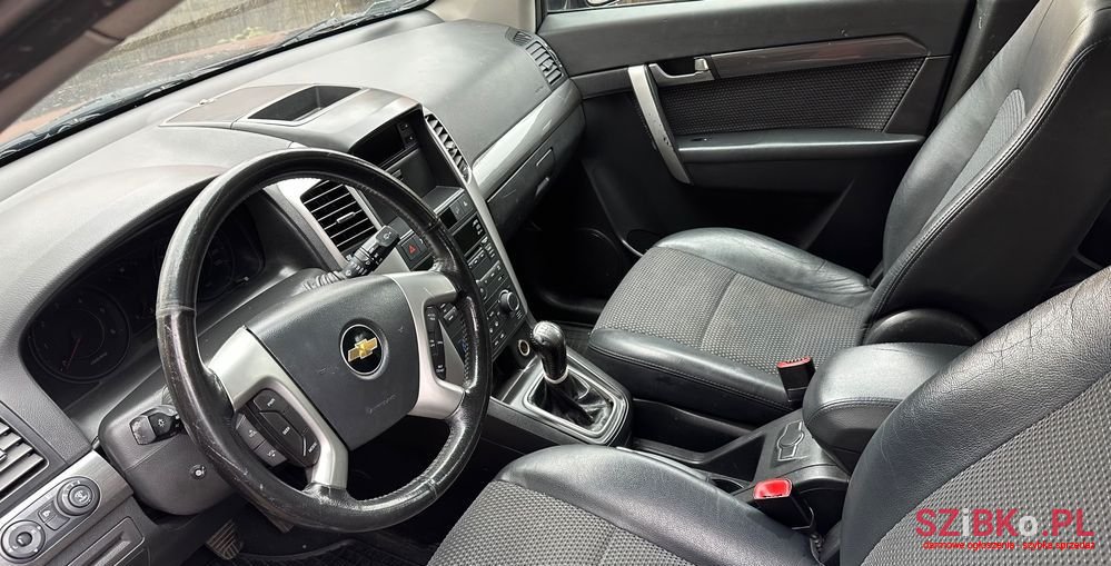 2010' Chevrolet Captiva photo #4