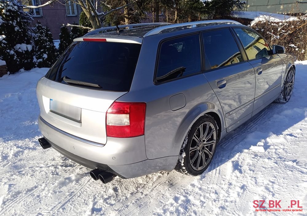2003' Audi A4 Avant photo #5