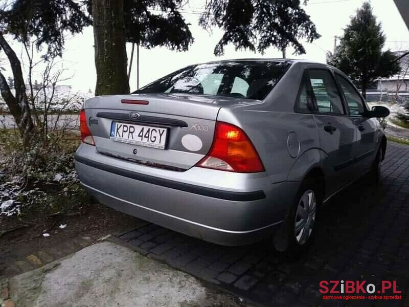 2003' Ford Focus photo #4