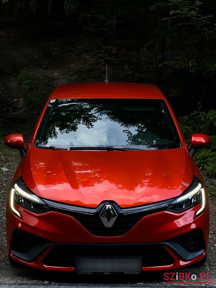 2021' Renault Clio photo #1