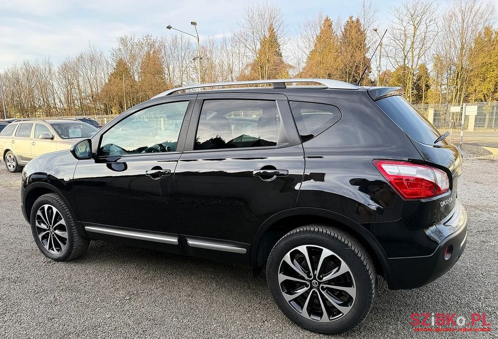 2011' Nissan Qashqai 2.0 Tekna photo #3