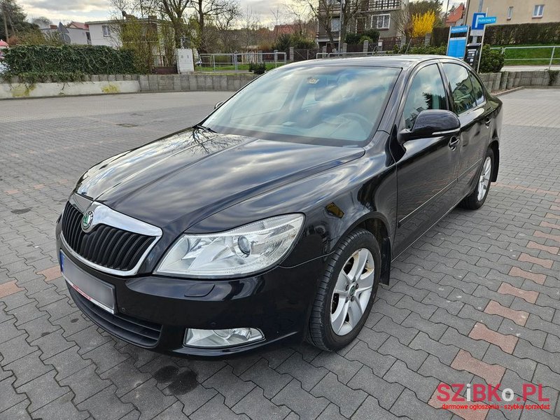 2011' Skoda Octavia photo #3