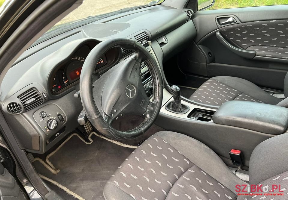 2002' Mercedes-Benz Klasa C photo #3
