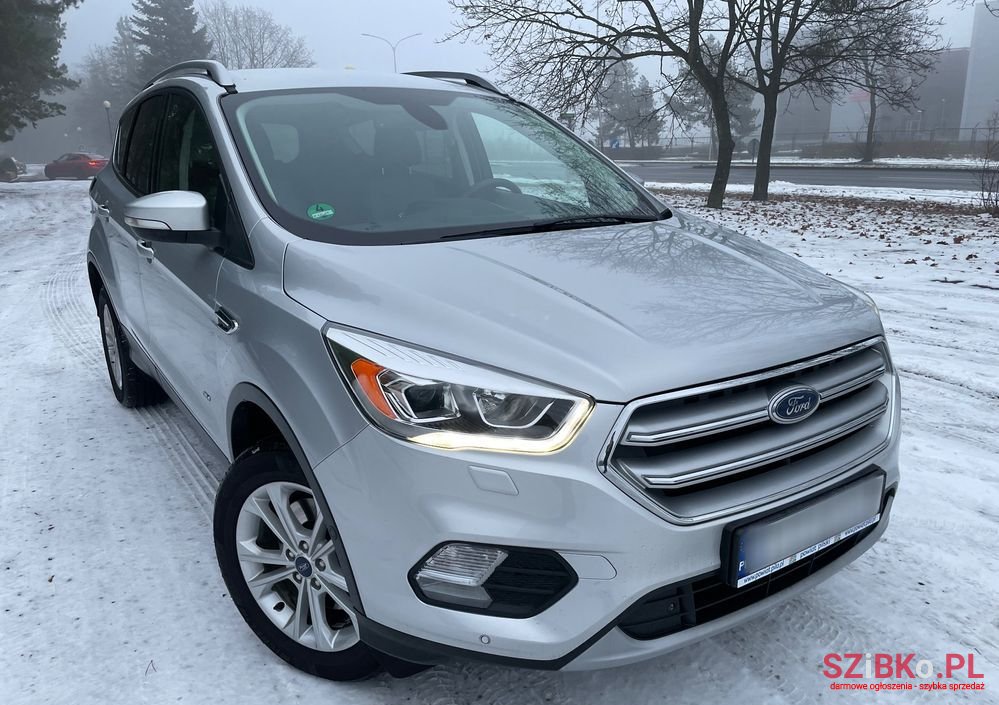 2016' Ford Kuga photo #2