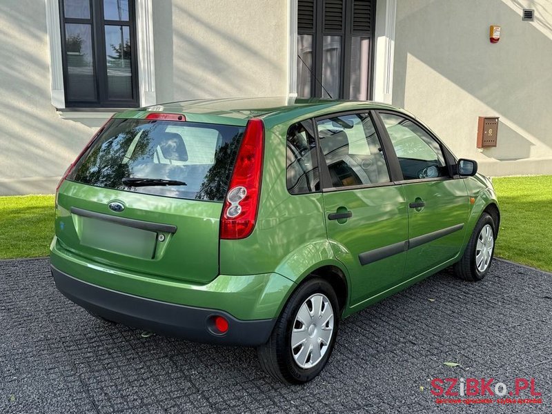 2005' Ford Fiesta 1.4 Trend photo #3