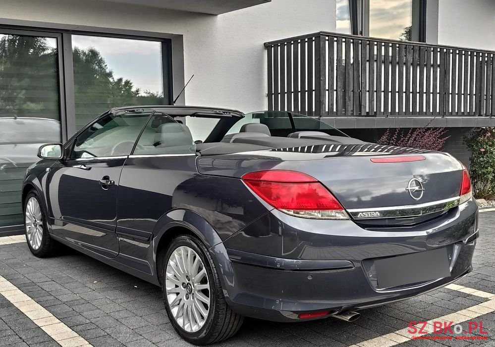 2007' Opel Astra photo #5