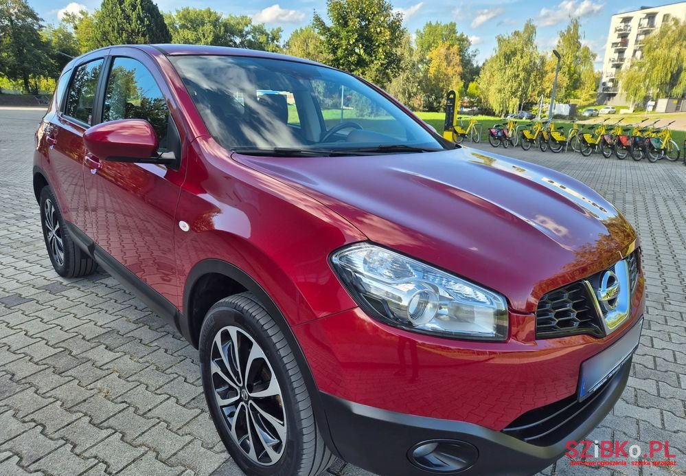 2013' Nissan Qashqai 2.0 Tekna photo #3