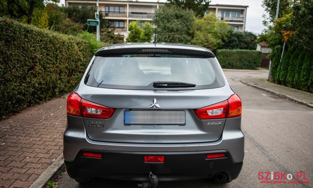 2012' Mitsubishi ASX photo #6