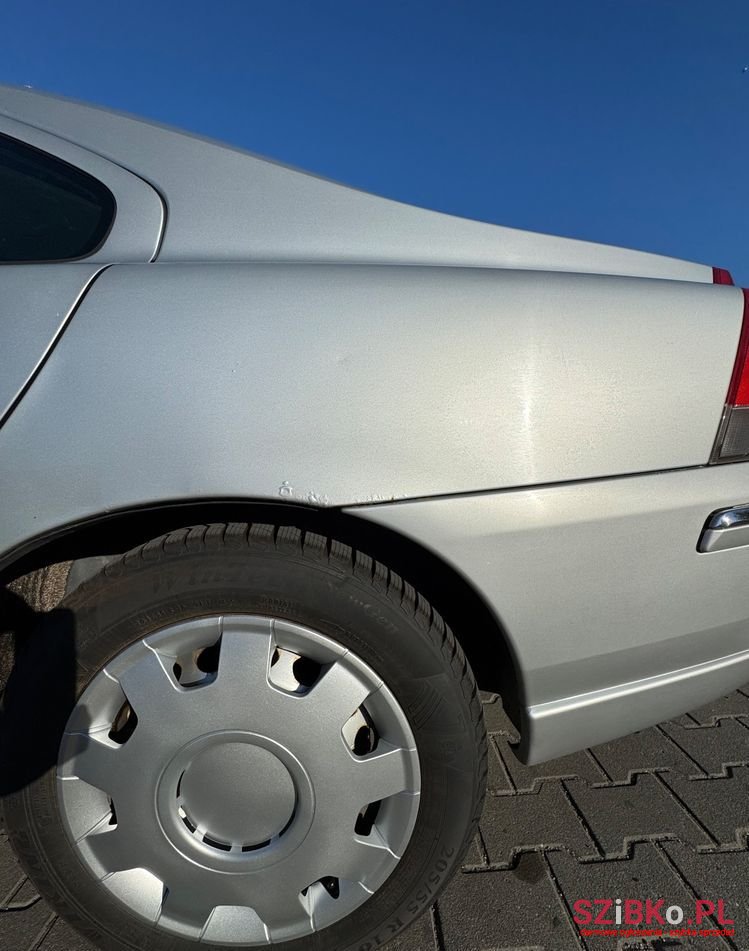 2005' Volvo S60 2.0T Summum photo #5