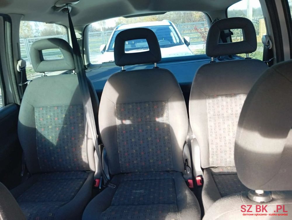 2003' Volkswagen Sharan 1.9 Tdi Basis photo #3
