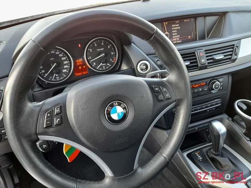 2011' BMW X1 Sdrive18I Xline photo #2