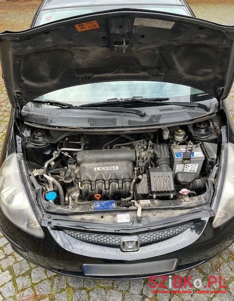 2006' Honda Jazz photo #2