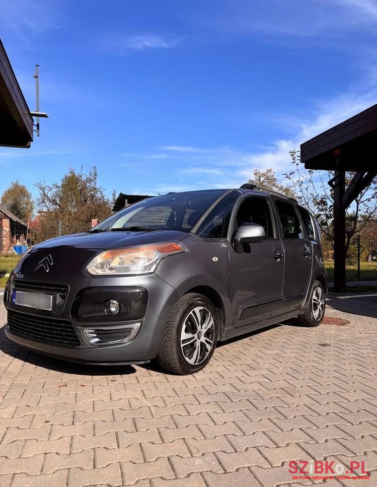 2009' Citroen C3 Picasso 1.6 Hdi Exclusive photo #1