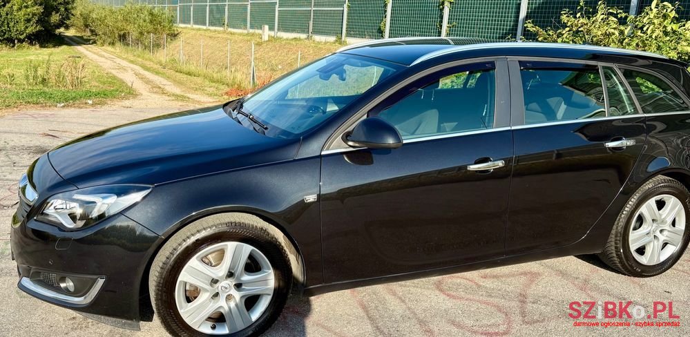 2015' Opel Insignia 2.0 Cdti Edition photo #4