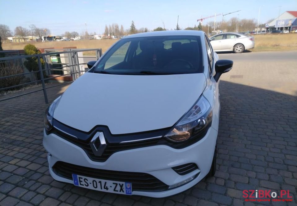 2017' Renault Clio photo #3