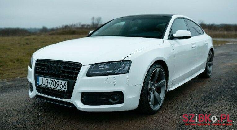 2011' Audi A5 photo #1