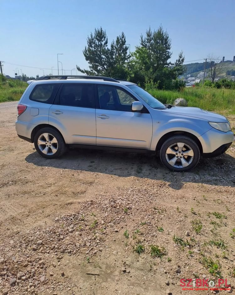 2009' Subaru Forester photo #2