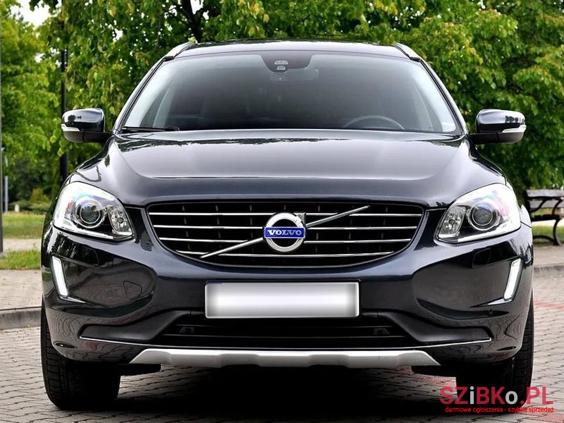 2017' Volvo Xc 60 D4 Drive-E Ocean Race photo #4