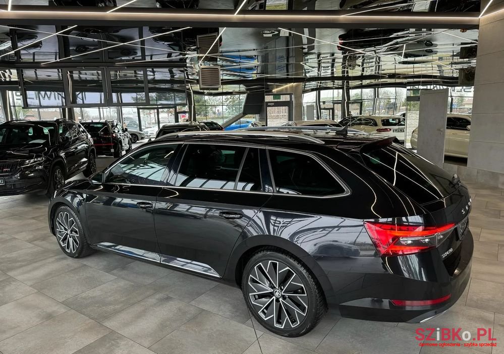 2019' Skoda Superb photo #4