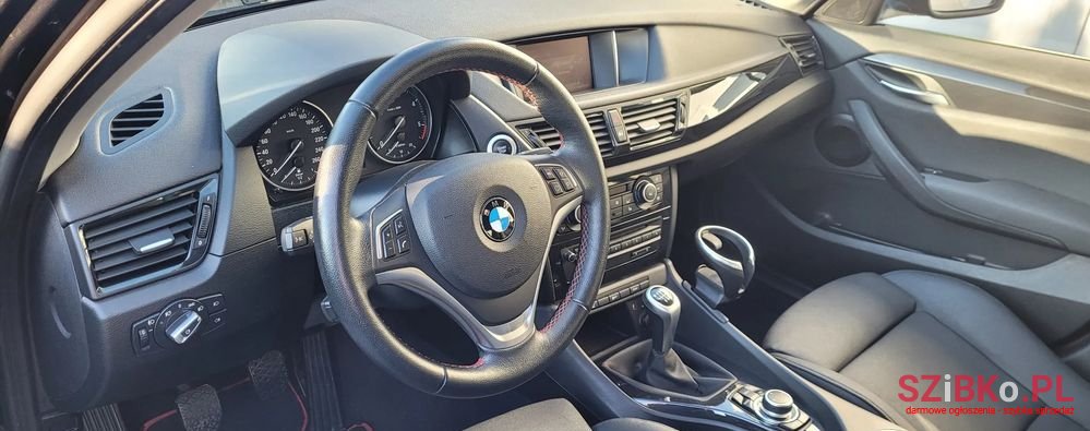 2012' BMW X1 Sdrive18D Sport Line photo #3