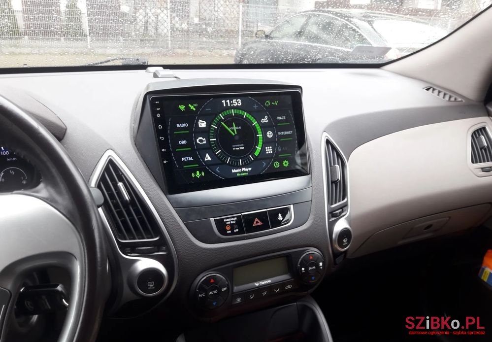 2012' Hyundai ix35 photo #6