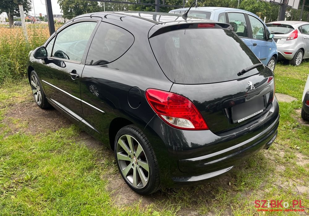 2010' Peugeot 207 photo #5