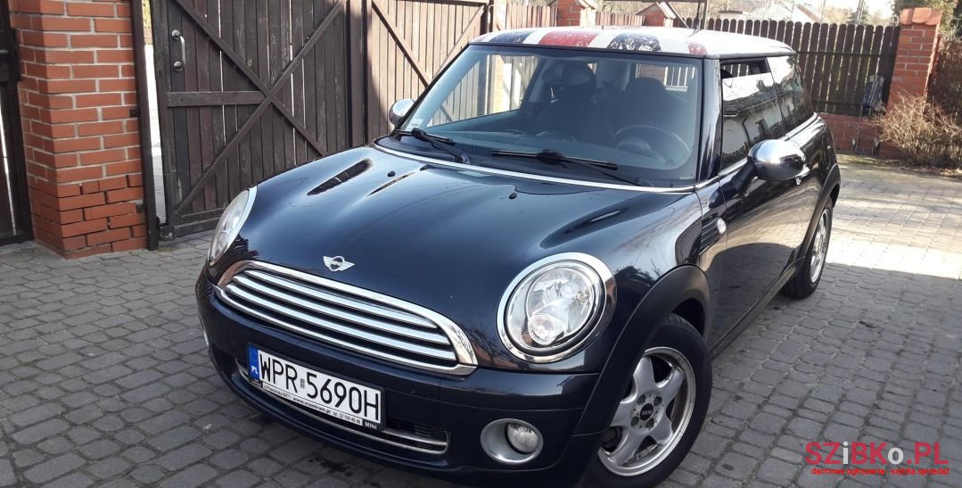 2008' MINI One photo #2