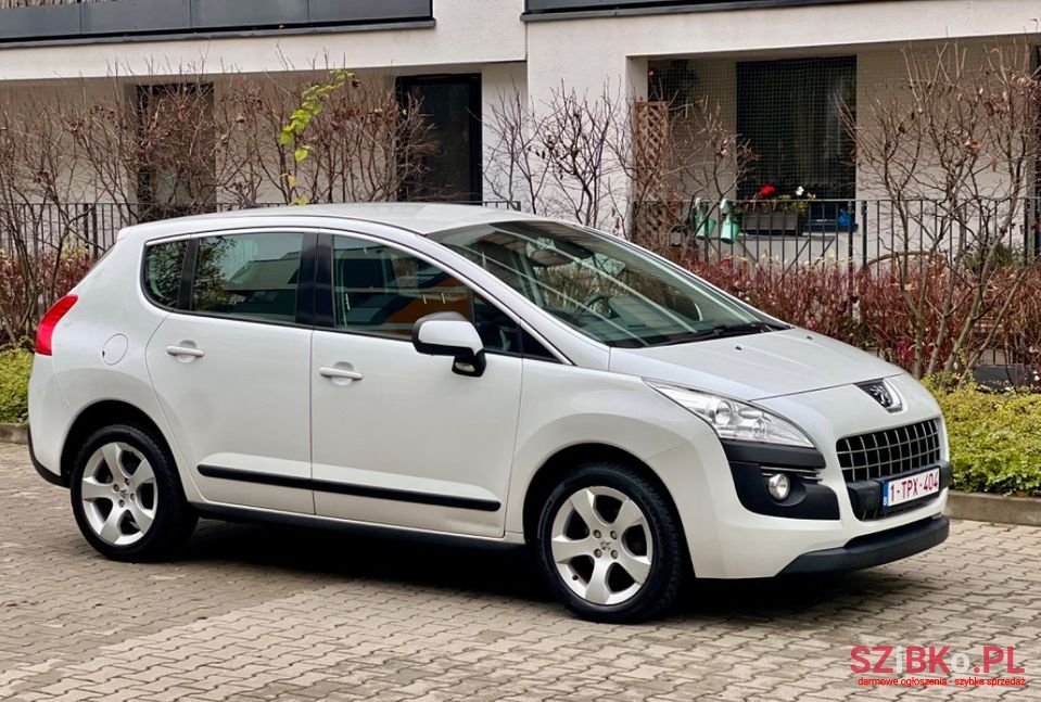 2011' Peugeot 3008 photo #3