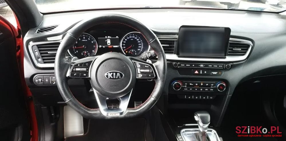 2019' Kia Proceed 1.6 T-Gdi Gt Dct photo #4