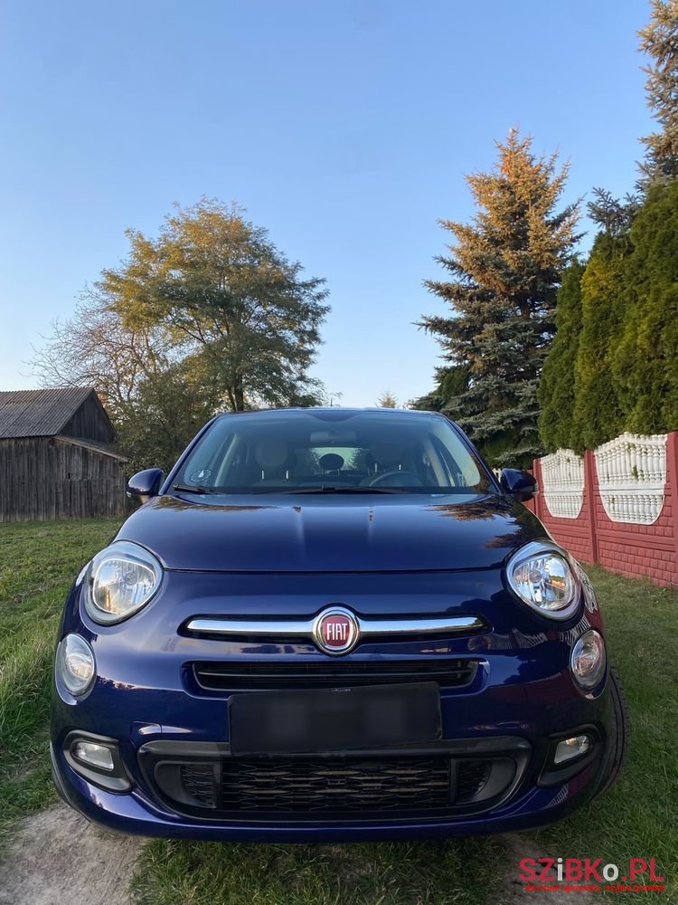 2015' Fiat 500X photo #2