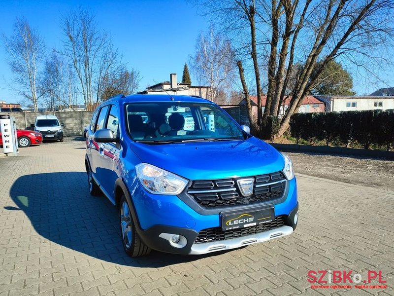 2019' Dacia Lodgy photo #5