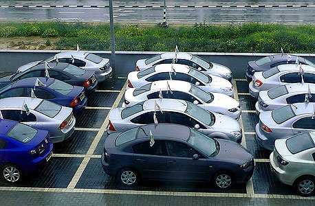 Wynajem samochodu. Ilu Polaków korzysta z takiej usługi?