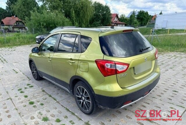 2014' Suzuki SX4 S-Cross photo #4