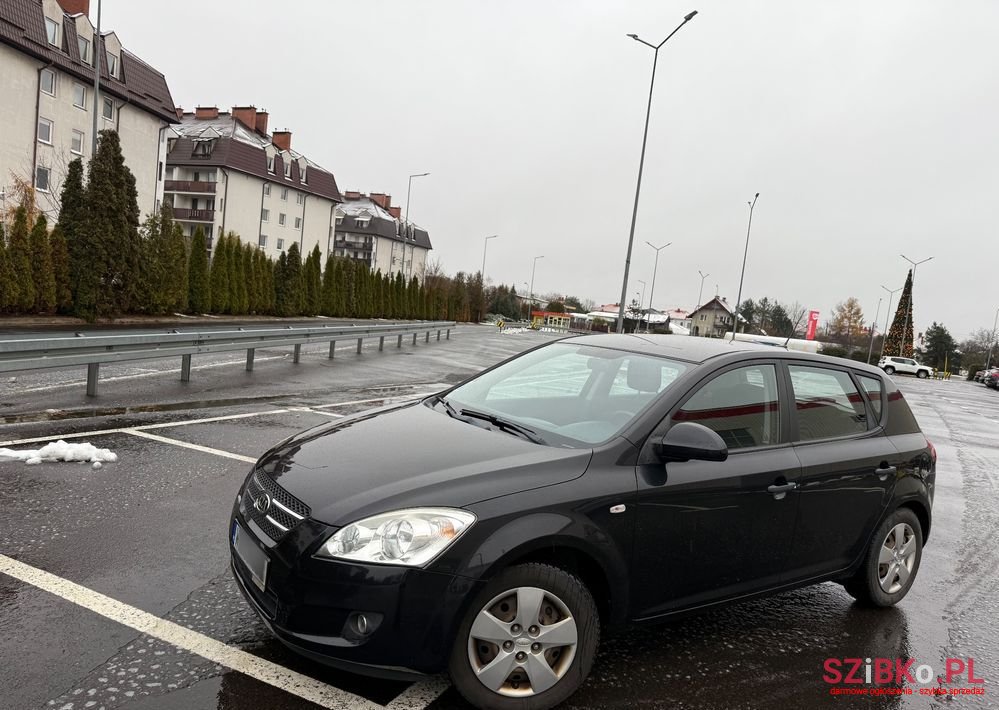 2009' Kia Ceed 1.4 Comfort + photo #1