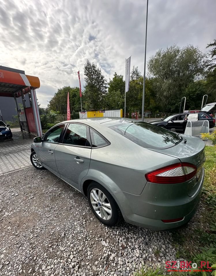 2009' Ford Mondeo 1.8 Tdci Trend photo #6