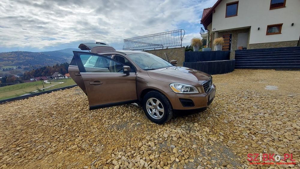 2010' Volvo Xc 60 photo #1