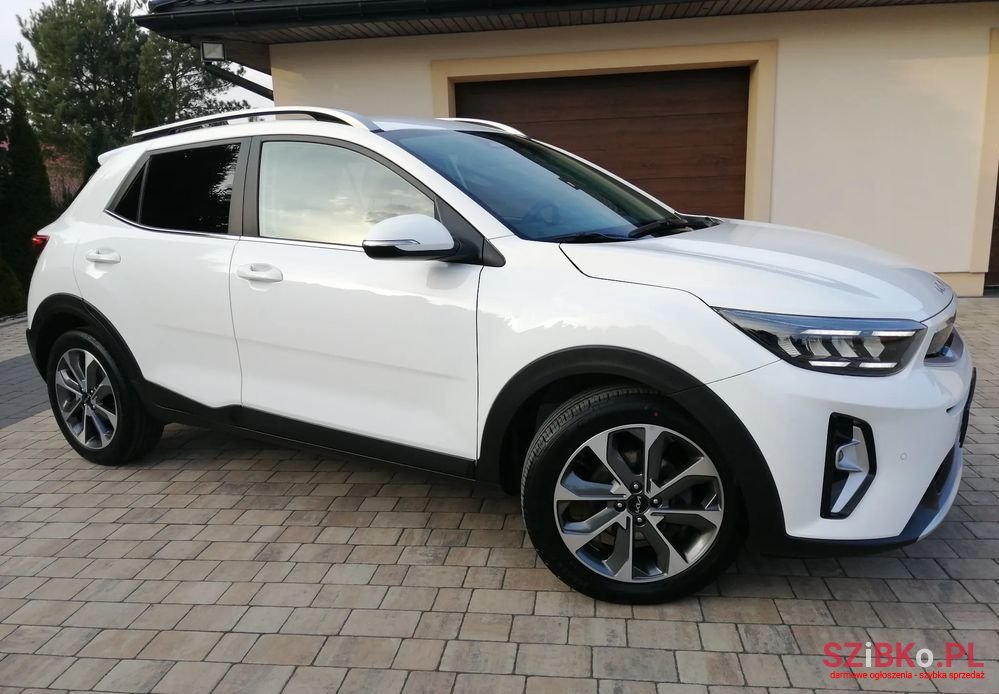 2022' Kia Stonic photo #6