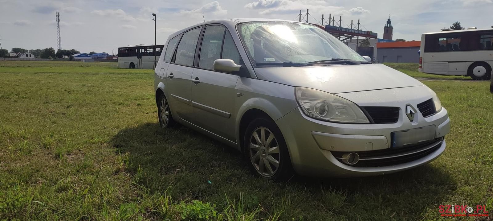2006' Renault Grand Scenic photo #5