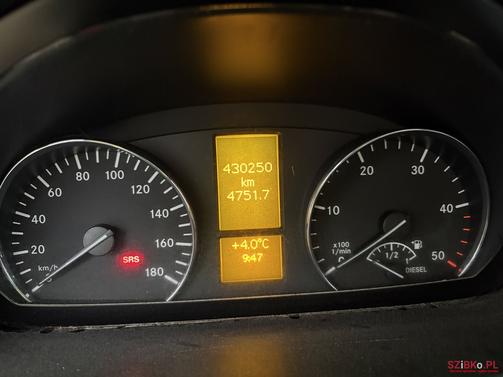 2013' Mercedes-Benz Sprinter 519 CDI photo #6