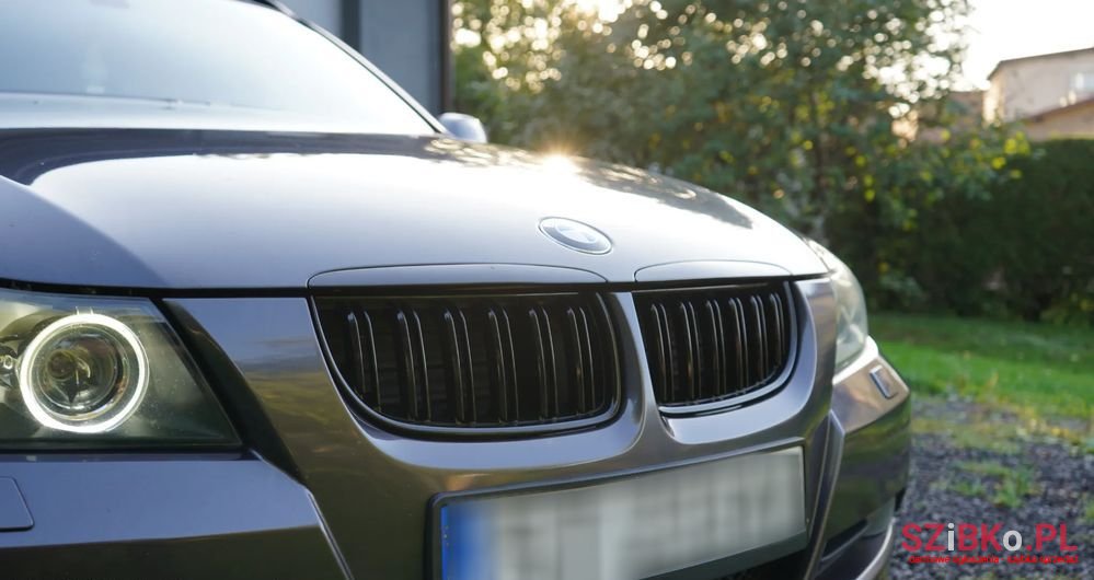 2008' BMW 3 Series photo #6