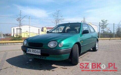 1998' Toyota Corolla photo #1